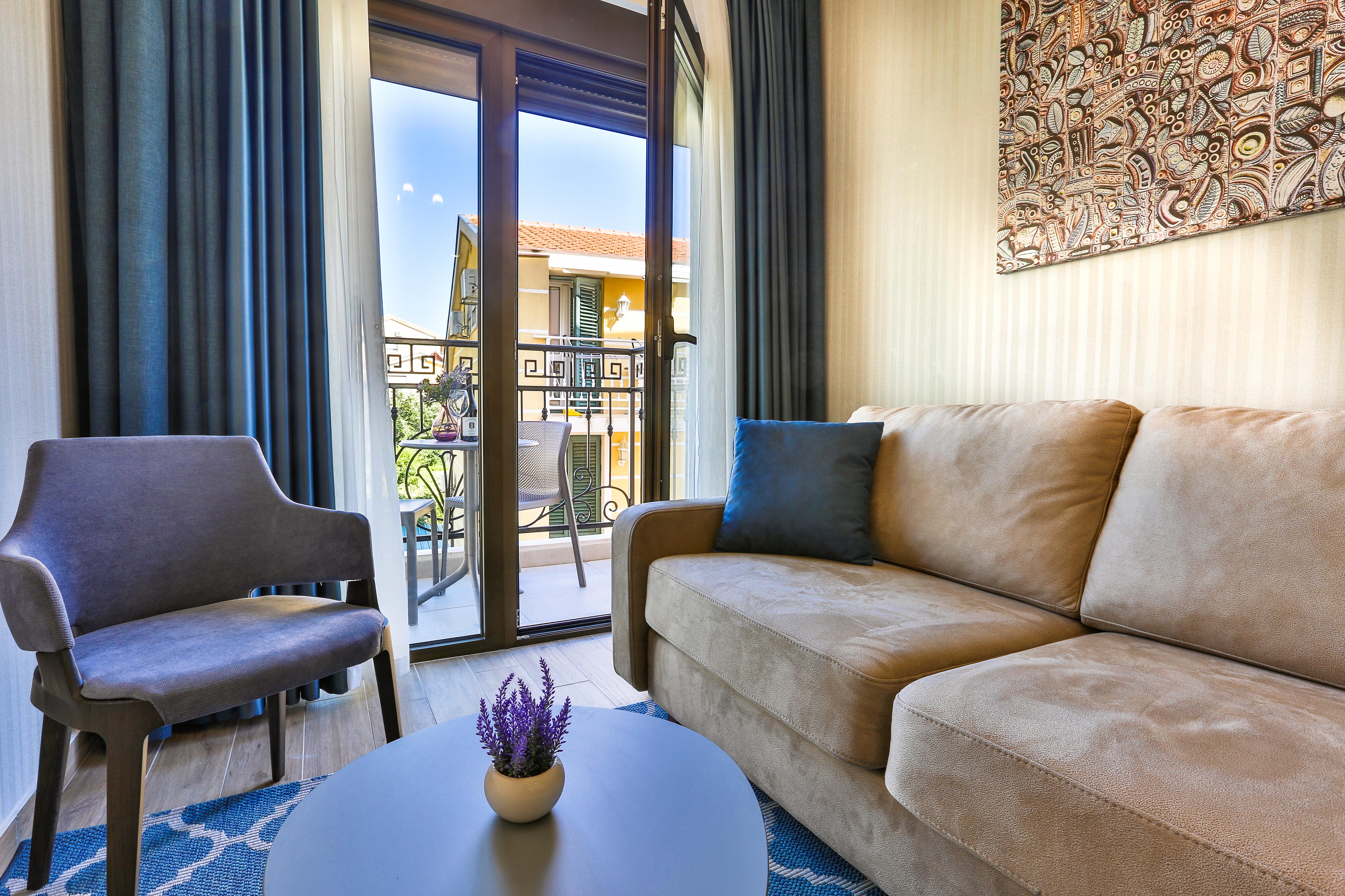Hotel Harmony By Aycon Petrovac Dış mekan fotoğraf