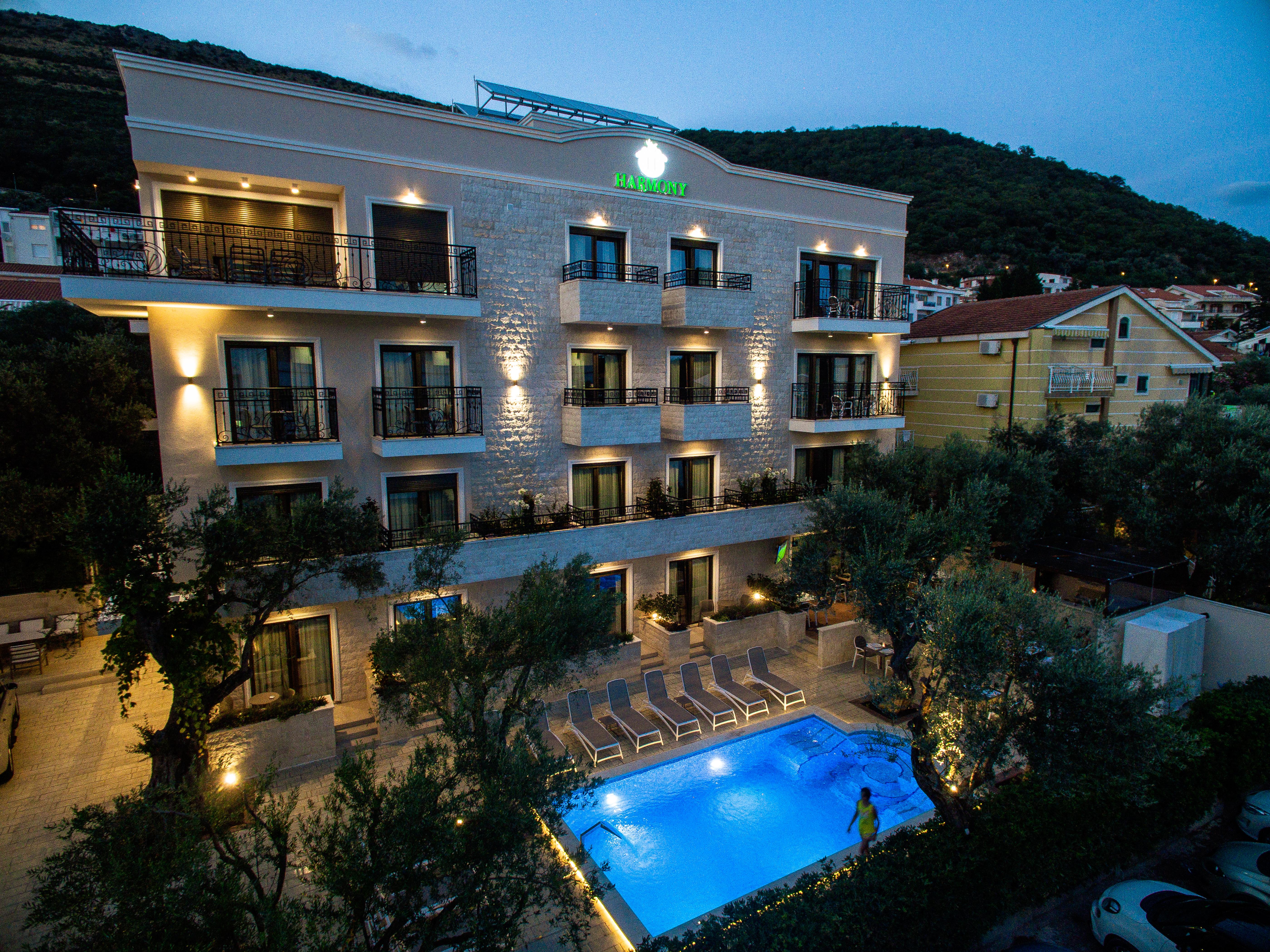 Hotel Harmony By Aycon Petrovac Dış mekan fotoğraf